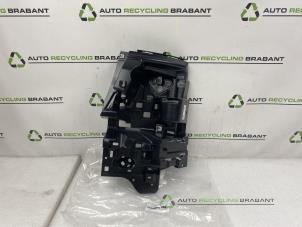 Gebruikte Bumpersteun rechts-achter BMW X6 Prijs € 50,00 Inclusief btw aangeboden door Auto Recycling Brabant