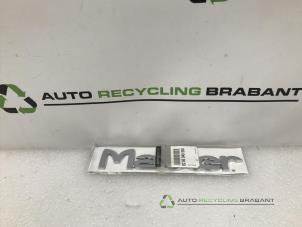 Gebruikte Embleem Renault Master Prijs € 39,99 Inclusief btw aangeboden door Auto Recycling Brabant