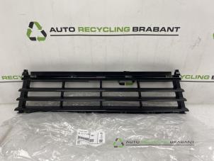 Gebruikte Bumper Rooster BMW 6-Serie Prijs € 30,00 Inclusief btw aangeboden door Auto Recycling Brabant