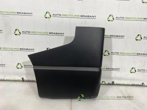 Gebruikte Achterbumper Renault Trafic Prijs € 39,99 Inclusief btw aangeboden door Auto Recycling Brabant