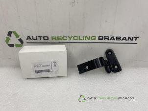 Gebruikte Scharnier deur links-achter BMW 5-Serie Prijs € 124,99 Inclusief btw aangeboden door Auto Recycling Brabant
