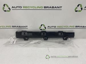 Gebruikte Dorpel rechts BMW 4-Serie Prijs € 10,00 Margeregeling aangeboden door Auto Recycling Brabant