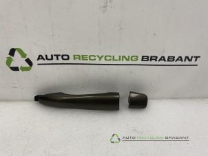 Gebruikte Handgreep Nissan Qashqai Prijs € 10,00 Margeregeling aangeboden door Auto Recycling Brabant