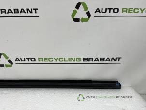 Gebruikte Sierlijst Mercedes A-Klasse Prijs € 40,00 Margeregeling aangeboden door Auto Recycling Brabant