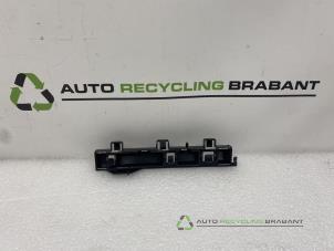 Gebruikte Afdeklijst dorpel rechts BMW 4-Serie Prijs € 25,00 Inclusief btw aangeboden door Auto Recycling Brabant