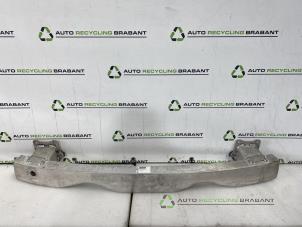 Gebruikte Chassisbalk achter Audi A6 Prijs € 35,00 Margeregeling aangeboden door Auto Recycling Brabant