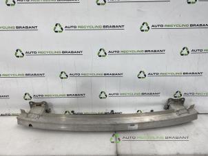 Gebruikte Chassisbalk achter Audi A6 Prijs € 50,00 Margeregeling aangeboden door Auto Recycling Brabant