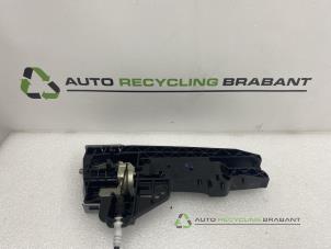Gebruikte Handgreep Audi A5 Prijs € 25,00 Margeregeling aangeboden door Auto Recycling Brabant