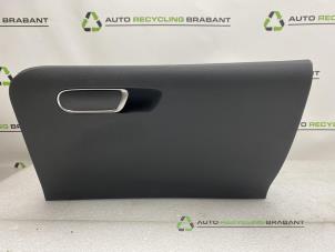 Gebruikte Dashboardkastje Citroen DS4 Prijs € 35,00 Margeregeling aangeboden door Auto Recycling Brabant