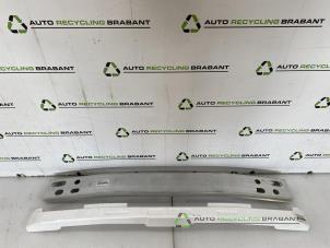 Gebruikte Chassisbalk voor Toyota Prius Prijs € 100,00 Margeregeling aangeboden door Auto Recycling Brabant