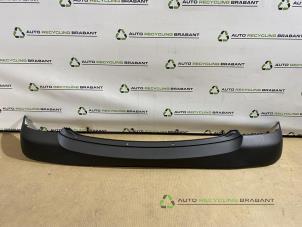 Gebruikte Diffuser achterbumper Kia Rio II (DE) Prijs € 50,00 Inclusief btw aangeboden door Auto Recycling Brabant