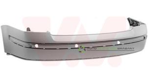 Nieuwe Voorbumper Volkswagen Passat (3B3) Prijs € 50,00 Inclusief btw aangeboden door Auto Recycling Brabant