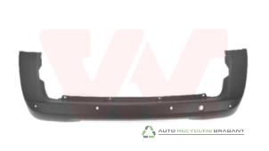 Nieuwe Bumper achter Fiat Fiorino (225) Prijs € 60,00 Inclusief btw aangeboden door Auto Recycling Brabant