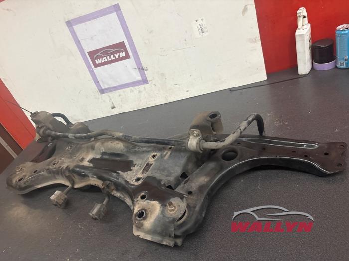 Gebruikte Subframe Volkswagen Polo V (6R) 1.6 TDI 16V 75 Prijs € 60,50 Inclusief btw aangeboden door Wallyn COMMV