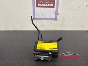 Gebruikte ABS Pomp Opel Corsa D 1.3 CDTi 16V ecoFLEX Prijs € 145,20 Inclusief btw aangeboden door Wallyn COMMV