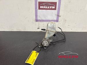 Gebruikte Hoofdremcilinder Opel Corsa D 1.0 Prijs € 24,20 Inclusief btw aangeboden door Wallyn COMMV