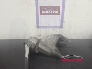 Gebruikte Motorsteun Opel Corsa D 1.0 Prijs € 12,10 Inclusief btw aangeboden door Wallyn COMMV