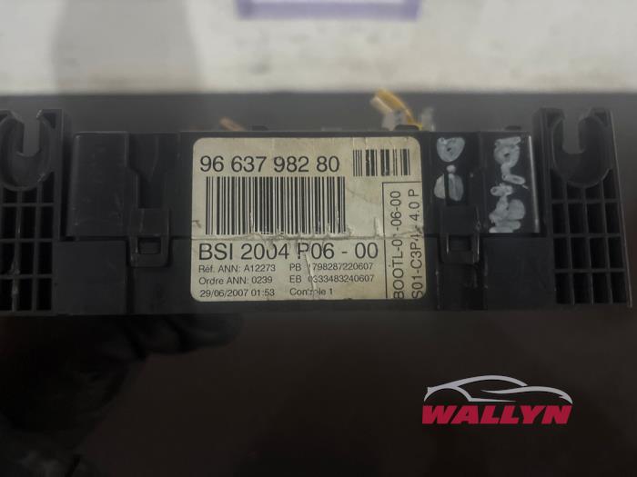 Computer Body Control van een Peugeot 207/207+ (WA/WC/WM) 1.4 2007