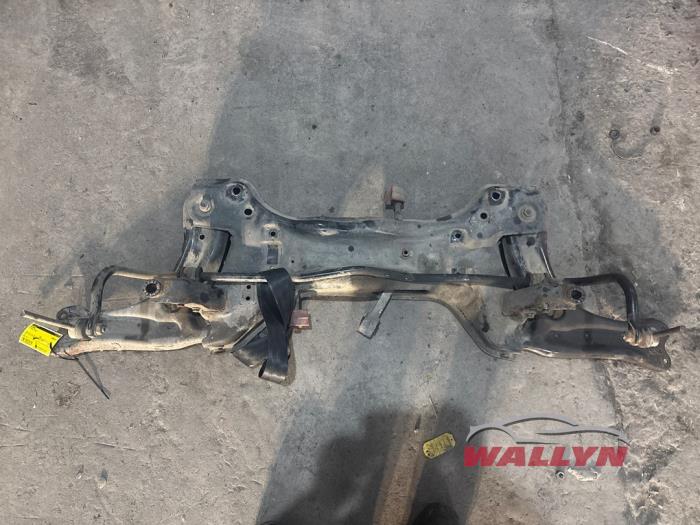 Gebruikte Subframe Volkswagen Polo V (6R) 1.4 16V Prijs € 36,30 Inclusief btw aangeboden door Wallyn COMMV