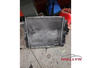 Gebruikte Radiateur Ssang Yong Rodius 2.2 SV 220 e-XDi 16V 2WD Prijs € 110,00 Inclusief btw aangeboden door Wallyn COMMV