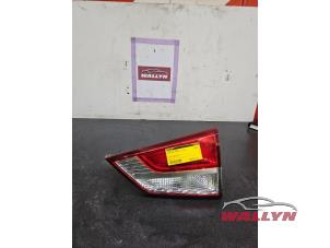 Gebruikte Achterlicht rechts Ssang Yong Rodius 2.2 SV 220 e-XDi 16V 2WD Prijs € 110,00 Inclusief btw aangeboden door Wallyn COMMV