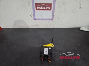 Gebruikte Module Airbag Mazda 2 (NB/NC/ND/NE) 1.25 16V Prijs € 36,30 Inclusief btw aangeboden door Wallyn COMMV