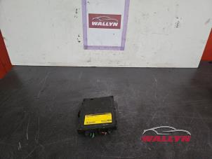 Bodycontrol Module van een Renault Megane IV Estate (RFBK) 1.5 Energy dCi 110 2016