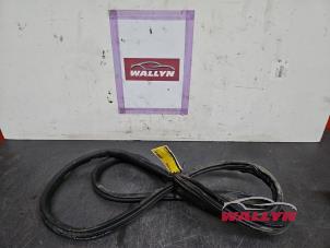 Gebruikte Deurrubber 4Deurs links-achter Citroen C3 (SX/SW) 1.2 Vti 12V PureTech Prijs € 24,20 Inclusief btw aangeboden door Wallyn COMMV