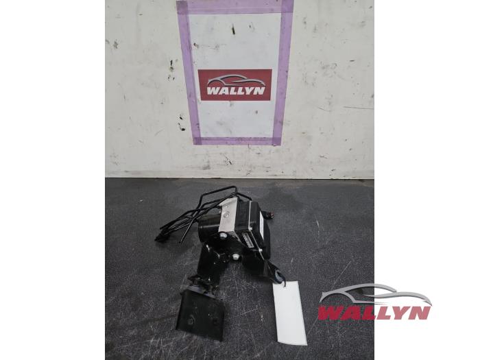 Gebruikte ABS Pomp Skoda Fabia II Combi 1.4 TDI 80 Prijs € 60,50 Inclusief btw aangeboden door Wallyn COMMV