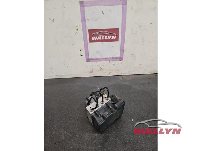 Gebruikte ABS Pomp Opel Corsa E 1.4 16V Bi-Fuel Prijs € 151,25 Inclusief btw aangeboden door Wallyn COMMV