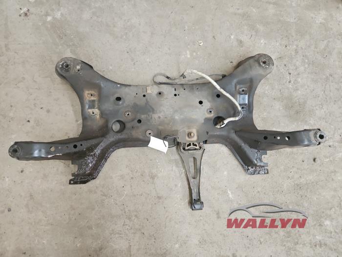 Gebruikte Subframe Ford Transit Custom 2.0 TDCi 16V Eco Blue 105 Prijs € 133,10 Inclusief btw aangeboden door Wallyn COMMV