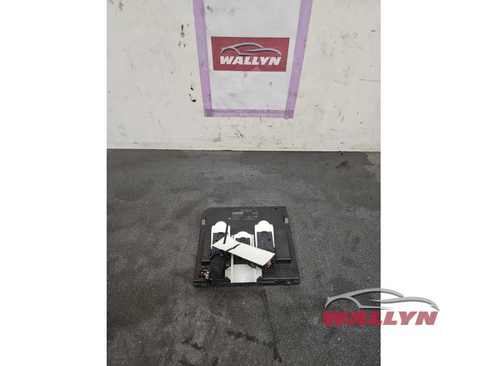 Gebruikte Bodycontrol Module Audi A3 Sportback (8VA/8VF) Prijs € 36,30 Inclusief btw aangeboden door Wallyn COMMV