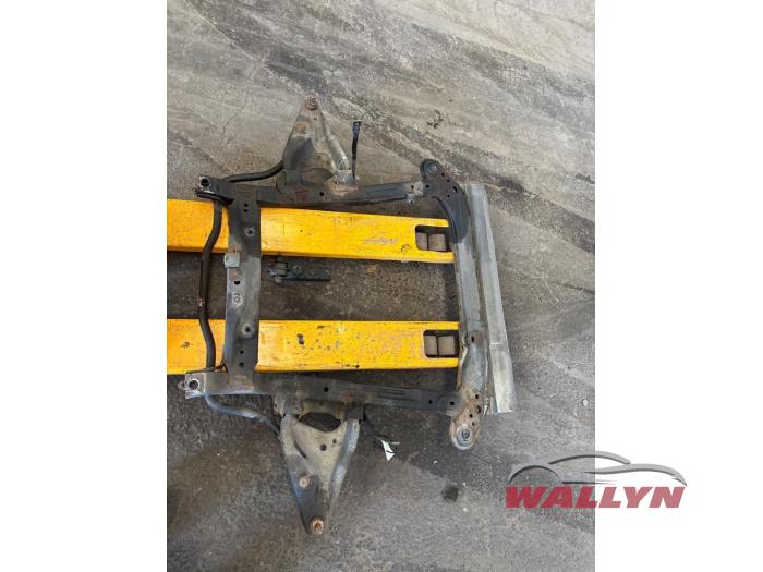Gebruikte Subframe Dacia Sandero I (BS) 1.5 dCi 88 Prijs € 96,80 Inclusief btw aangeboden door Wallyn COMMV