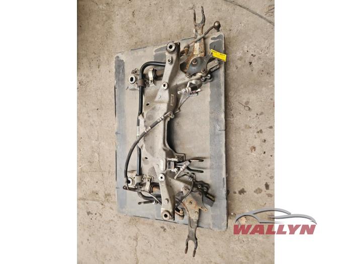 Gebruikte Subframe Peugeot 407 SW (6E) 2.0 HDiF 16V Prijs € 42,35 Inclusief btw aangeboden door Wallyn COMMV