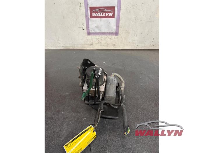 Gebruikte ABS Pomp Peugeot 207 CC (WB) 1.6 HDiF 16V Prijs € 121,00 Inclusief btw aangeboden door Wallyn COMMV