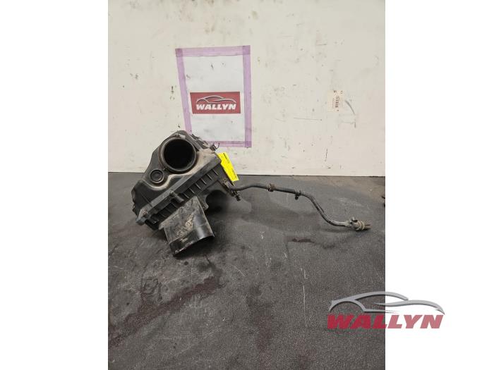 Gebruikte Luchtfilterhuis Opel Insignia 2.0 CDTI 16V 130 Ecotec Prijs op aanvraag aangeboden door Wallyn COMMV