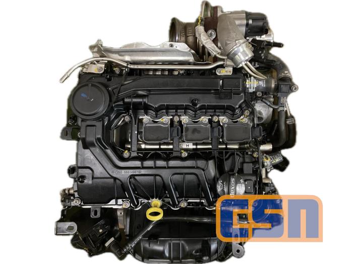 Motor van een Opel Astra K Sports Tourer 1.2 Turbo 12V 2021
