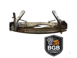 Gebruikte Subframe Renault Kadjar (RFEH) 1.2 Energy TCE 130 Prijs € 175,00 Margeregeling aangeboden door BGB Motorenrevisie & Autoparts