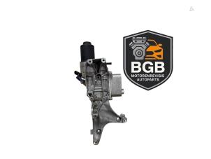 Gebruikte Oliefilterhuis Volkswagen Golf VIII (CD1) 2.0 TSI R 16V 4Motion Prijs € 145,00 Margeregeling aangeboden door BGB Motorenrevisie & Autoparts