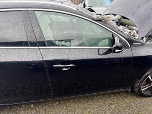 Gebruikte Deur 4Deurs rechts-voor Volvo V60 I (FW/GW) 2.4 D6 20V Plug-in Hybrid AWD Prijs € 225,00 Margeregeling aangeboden door BGB Motorenrevisie & Autoparts