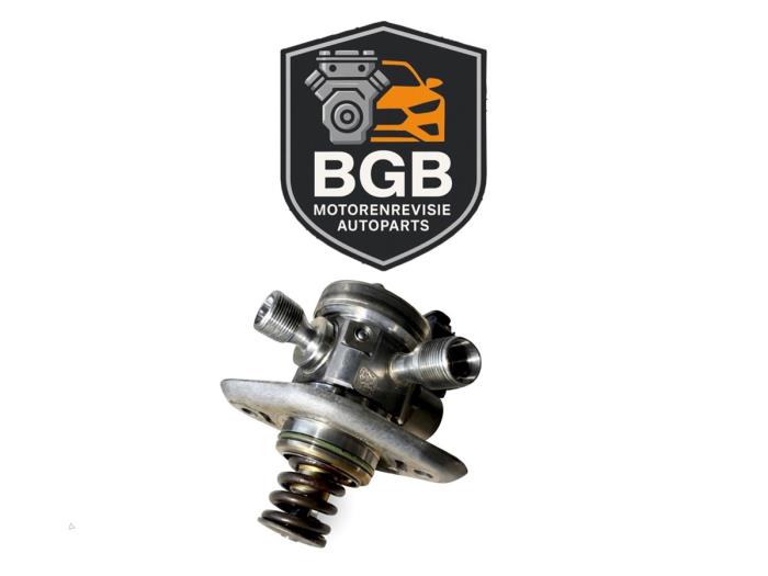 Gebruikte Hogedrukpomp Renault Captur I (2R) 1.3 TCE 130 16V Prijs € 245,00 Margeregeling aangeboden door BGB Motorenrevisie & Autoparts