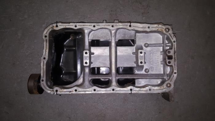 Gebruikte Carterpan Mazda 6 Prijs € 60,50 Inclusief btw aangeboden door AKAS Automaterialen