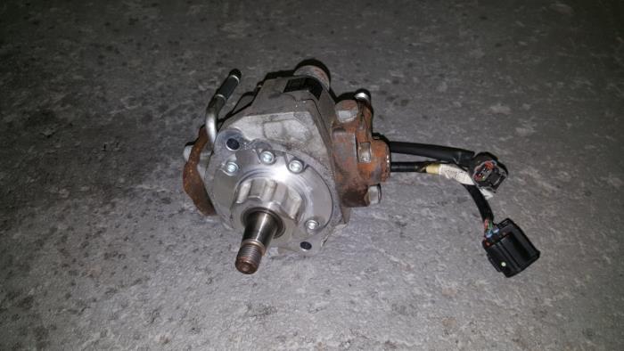 Gebruikte Dieselpomp Mazda 5 Prijs € 90,75 Inclusief btw aangeboden door AKAS Automaterialen