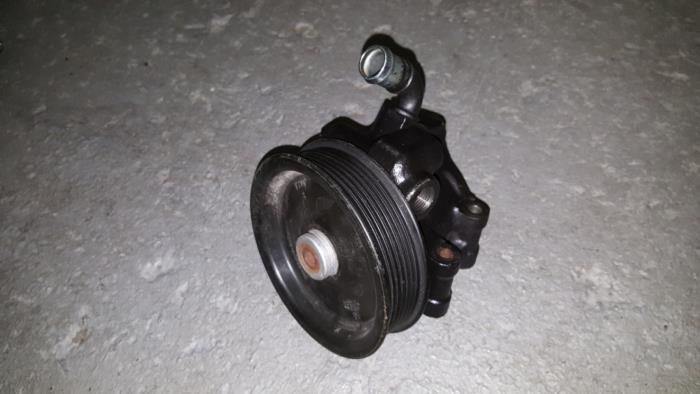 Gebruikte Pomp Servo Ford Transit Prijs € 48,40 Inclusief btw aangeboden door AKAS Automaterialen