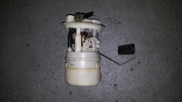 Gebruikte Tank element Pomp Renault Clio Prijs € 48,40 Inclusief btw aangeboden door AKAS Automaterialen