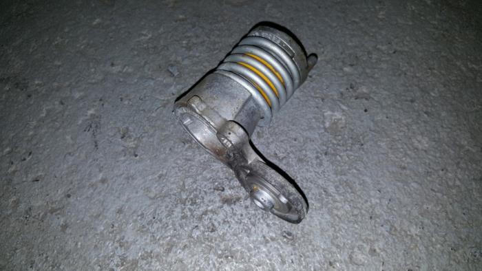 Gebruikte Spanner multiriem Volvo V40 Prijs € 24,20 Inclusief btw aangeboden door AKAS Automaterialen