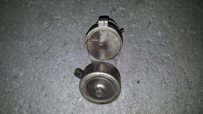 Gebruikte Spanner multiriem Toyota Hilux Prijs € 24,20 Inclusief btw aangeboden door AKAS Automaterialen