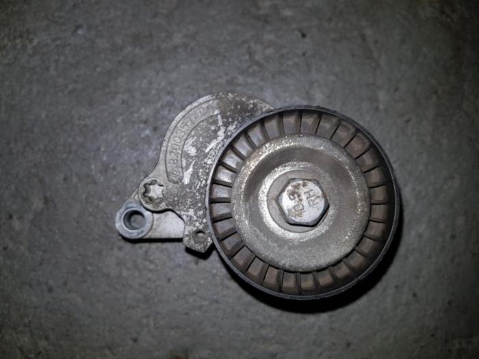 Gebruikte Spanner multiriem Opel Insignia Prijs € 30,25 Inclusief btw aangeboden door AKAS Automaterialen