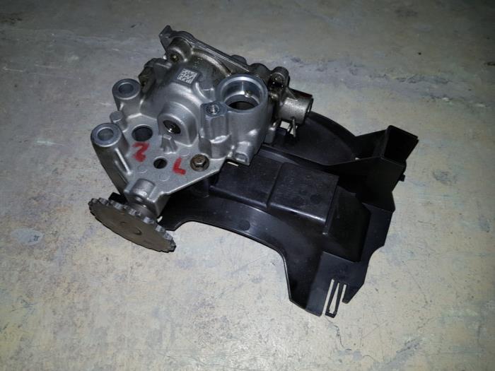 Oliepomp Renault Trafic (Gebruikt)