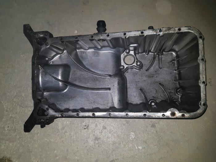 Gebruikte Carterpan Mercedes Vito Prijs € 48,40 Inclusief btw aangeboden door AKAS Automaterialen